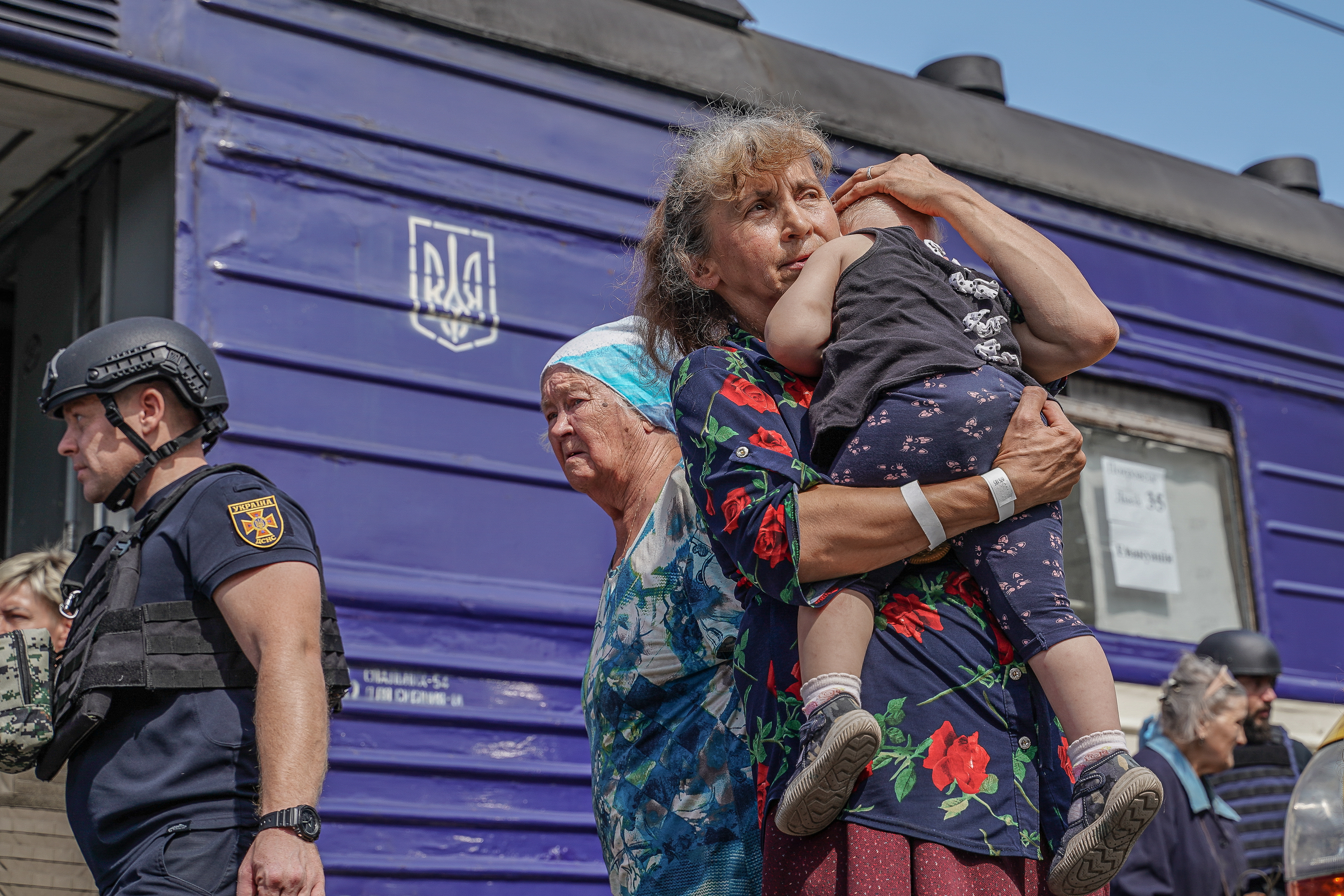 Evacuation | CF «East SOS», картинка №3