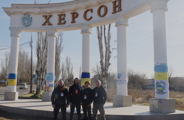 The Charitable Foundation Vostok SOS is evacuating people from the Kherson region!