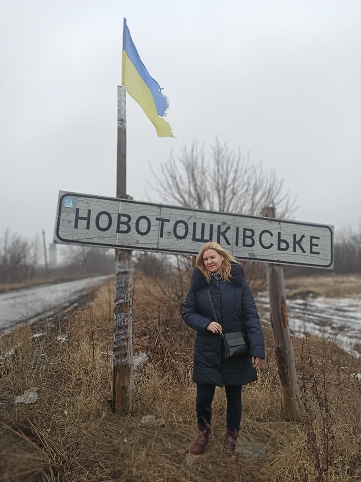 +1: волонтерка із Запоріжжя приїхала викладати на Луганщину | БФ «Схід SOS», картинка №2