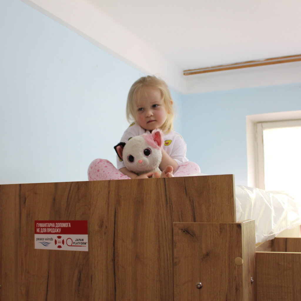 We provided bunk beds and sleeping sets for the shelters | CF «East SOS», картинка №2