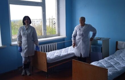 The Vostok SOS Charitable Foundation donated blankets to a hospital in the Kherson region.