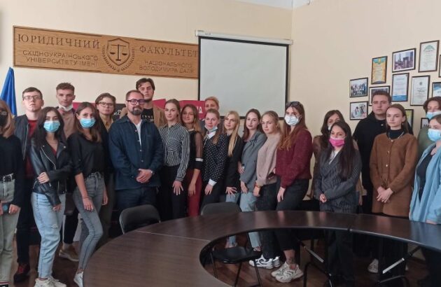 Experts from Estonia conducted a series of workshops in schools of Luhansk region