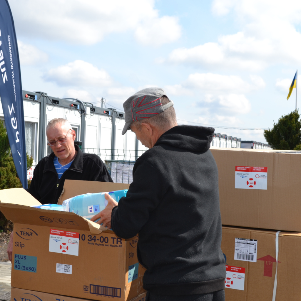 Humanitarian aid for the modular town “Patriotychne”, located in Vasylkiv | CF «East SOS», картинка №7