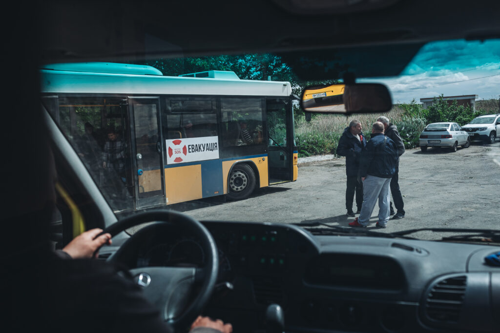 Як безоплатно евакуюватися з прифронту: гайд від Восток SOS | БФ «Схід SOS», картинка №1