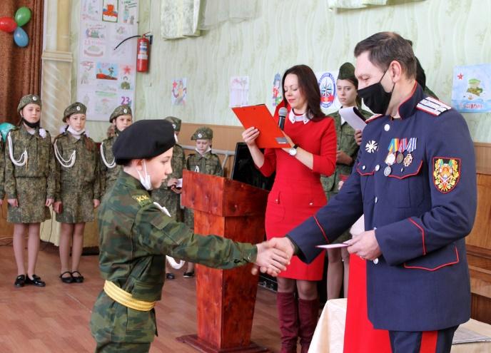 5 затримань та 11 випадків залучення дітей до пропаганди зафіксували на ТОТ Донбасу у лютому – звіт | БФ «Схід SOS», картинка №25