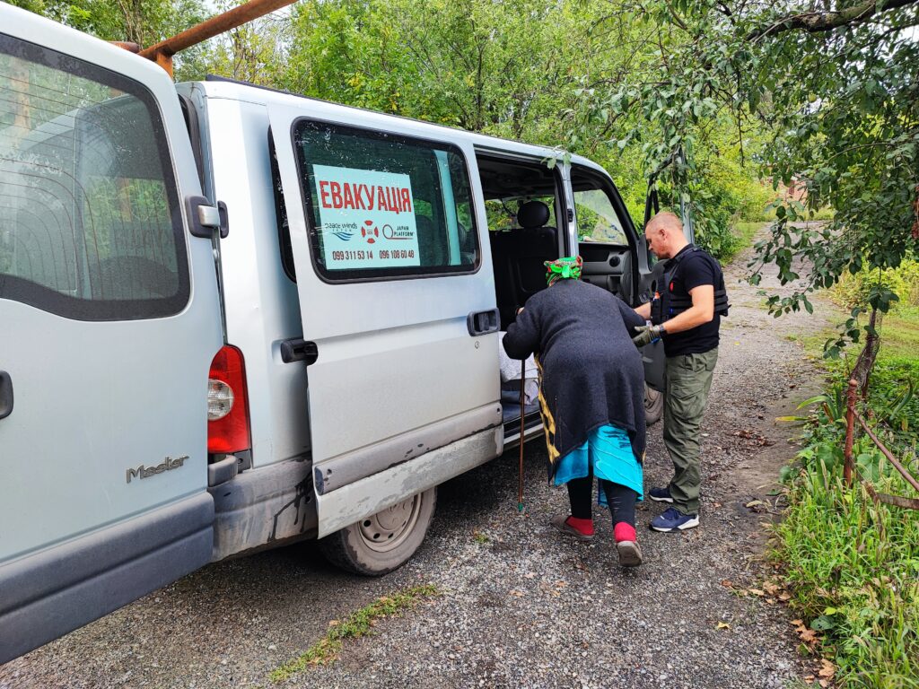 Як безоплатно евакуюватися з прифронту: гайд від Восток SOS | БФ «Схід SOS», картинка №3