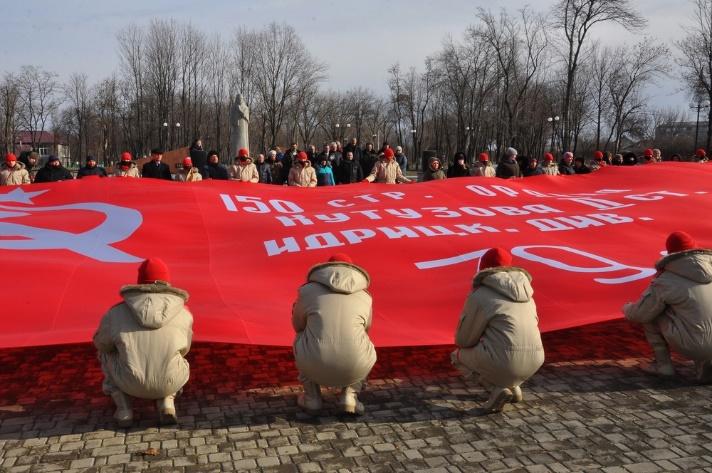 5 затримань та 11 випадків залучення дітей до пропаганди зафіксували на ТОТ Донбасу у лютому – звіт | БФ «Схід SOS», картинка №2