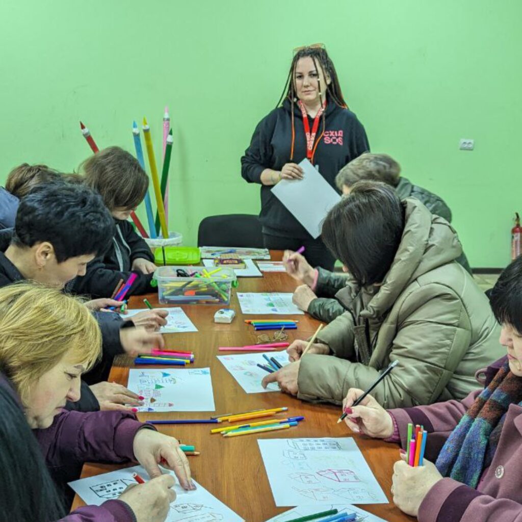 Психосоціальна підтримка населення деокупованих районів Харківщини від фахівчинь БФ «Схід SOS» | БФ «Схід SOS», картинка №4