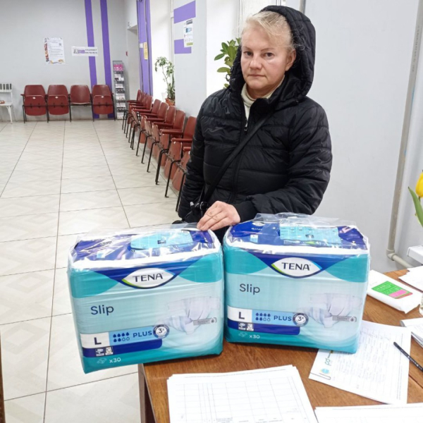 The Vostok SOS Charitable Foundation has delivered hygiene sets to residents of the frontline towns of the Donetsk region | CF «East SOS», картинка №4