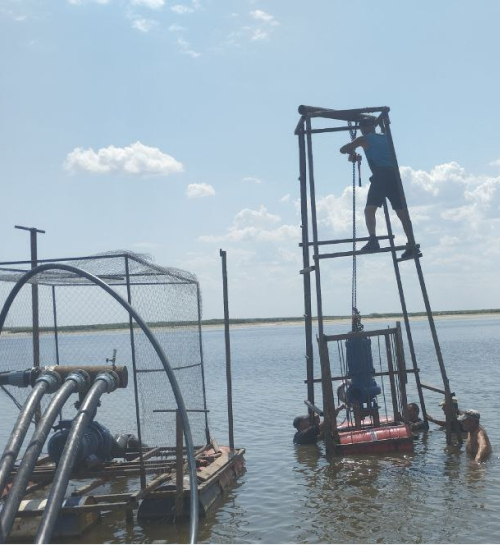 Донати в дії: БФ «Схід SOS» передав у село поблизу Каховського водосховища насос вартістю 154 000 гривень | БФ «Схід SOS», картинка №2