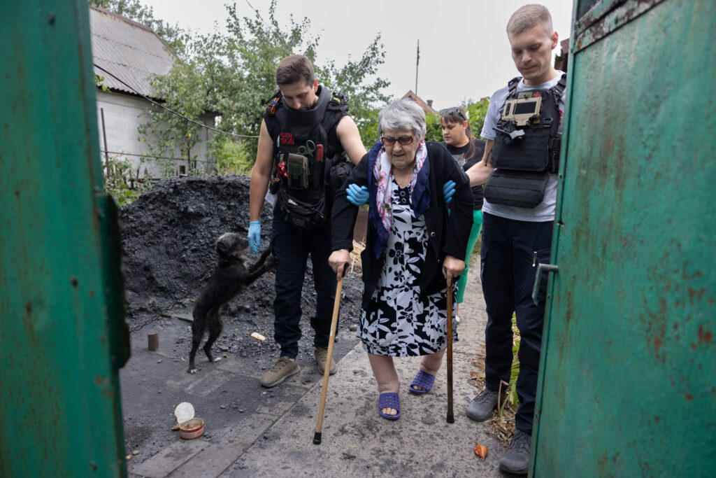 Swedish photographer joined the evacuation in the Pokrovsk direction | CF «East SOS», картинка №3