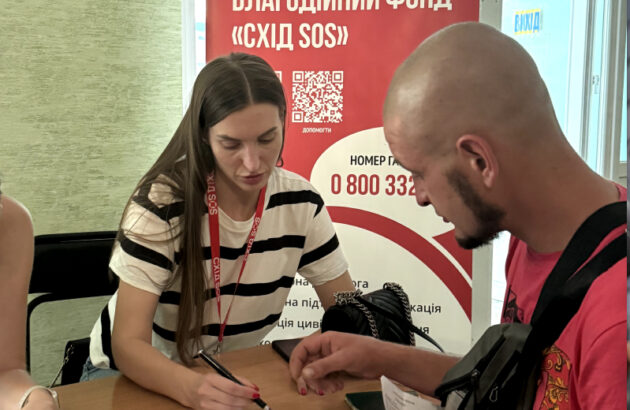 A Man’s Escape from Shelling in the Donetsk Region Amid russia’s Ongoing Attacks