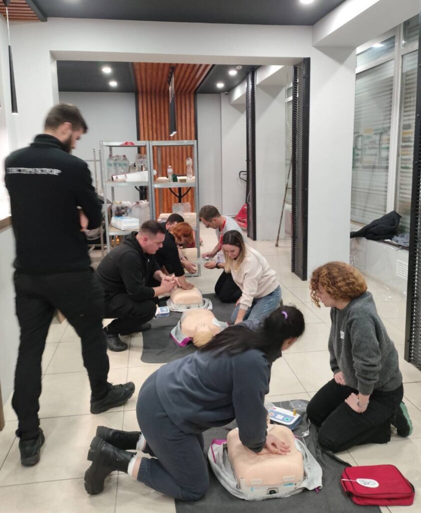 Lawyers of CF “East SOS” joined the course on first aid | CF «East SOS», картинка №5