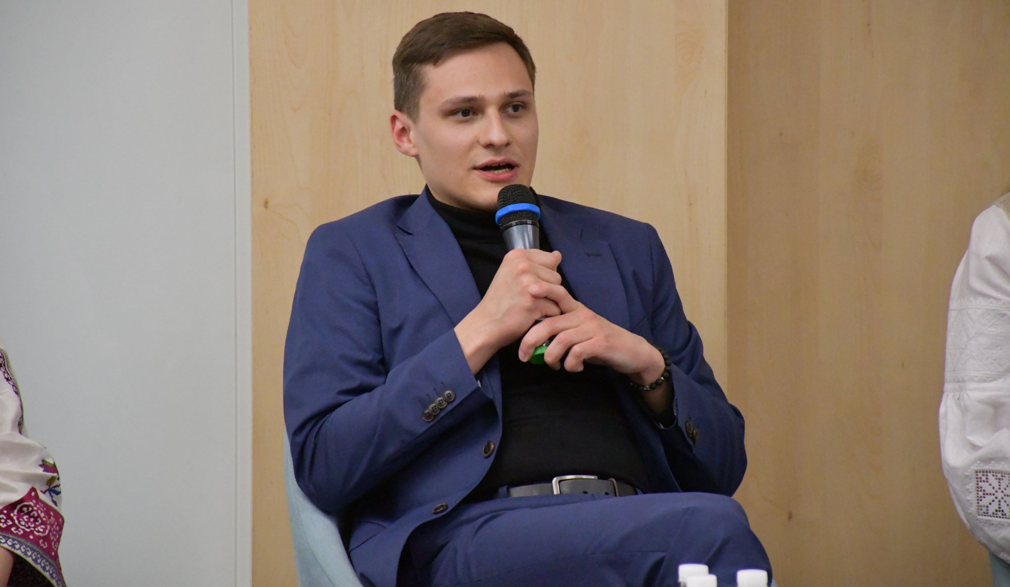 Захистити дитинство: як не дати рф зробити з українських дітей в окупації російських солдатів | БФ «Схід SOS», картинка №2