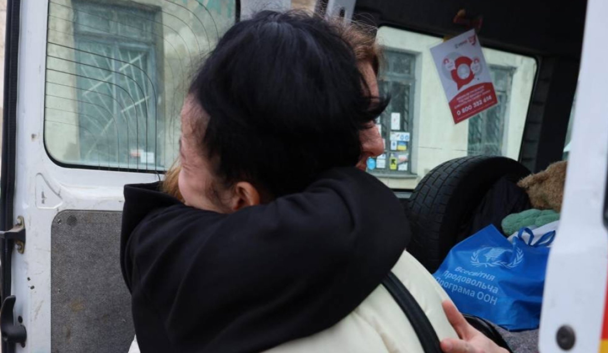 У березні психологи БФ «Схід SOS» надали 99 консультацій на транзитному пункті в Павлограді | БФ «Схід SOS», картинка №5