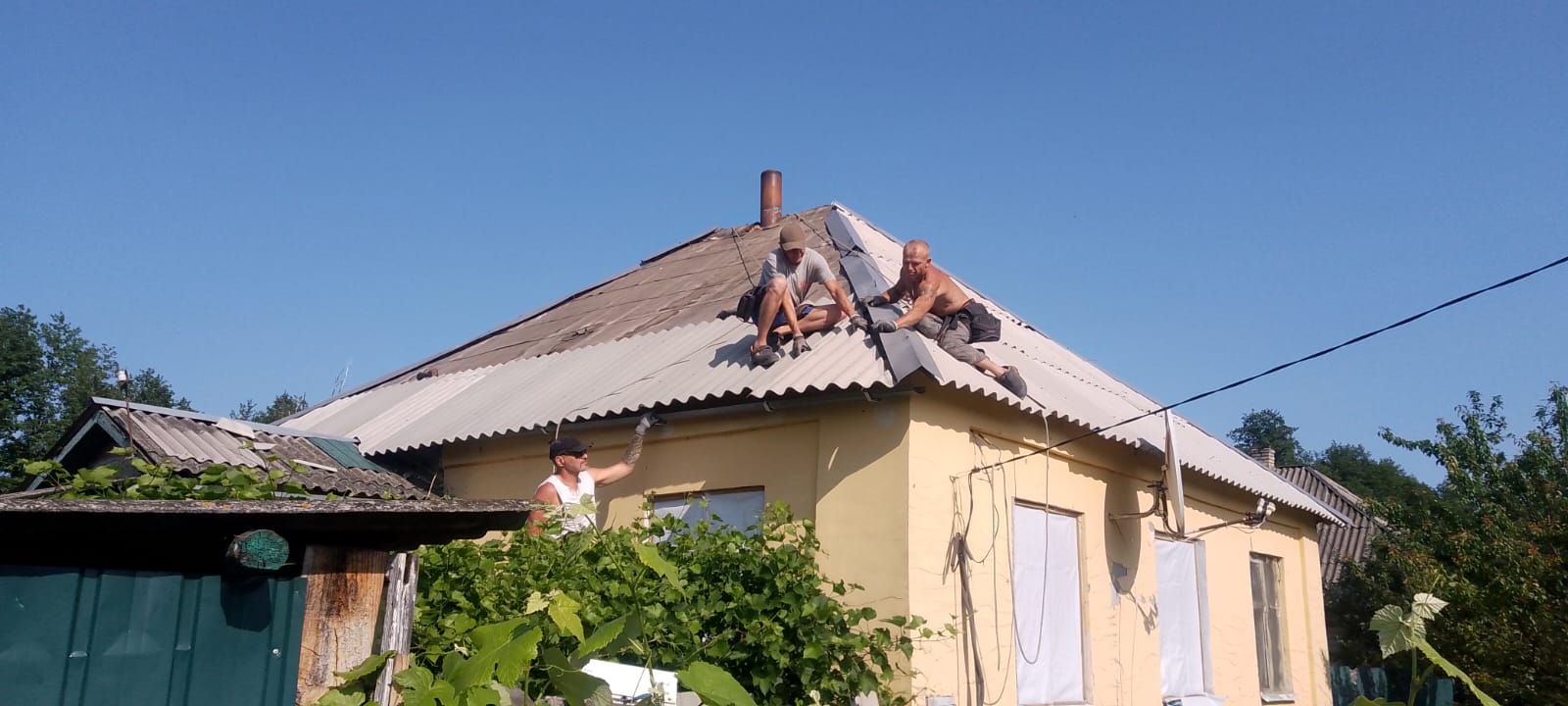 БФ «Схід SOS» відновив будинок подружжя з Донеччини | БФ «Схід SOS», картинка №2