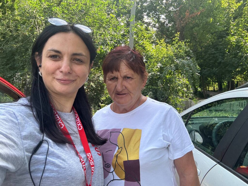 «Коли мені повернули зір, я без зволікань зателефонувала онукам»: історія Валентини з Краматорська | БФ «Схід SOS», картинка №6