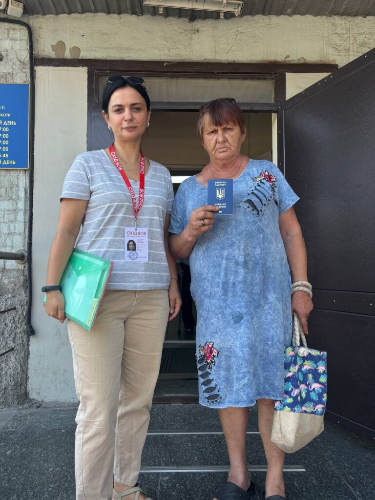 «Коли мені повернули зір, я без зволікань зателефонувала онукам»: історія Валентини з Краматорська | БФ «Схід SOS», картинка №5