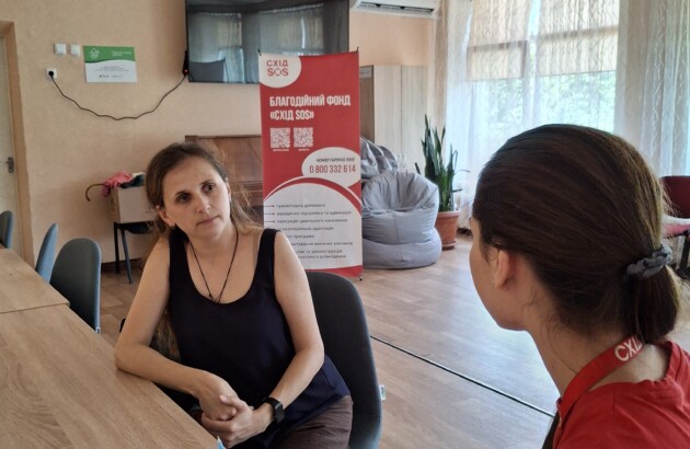 Мобільні бригади психосоціальної та юридичної підтримки БФ «Схід SOS» системно надають послуги постраждалим у прифронтових громадах
