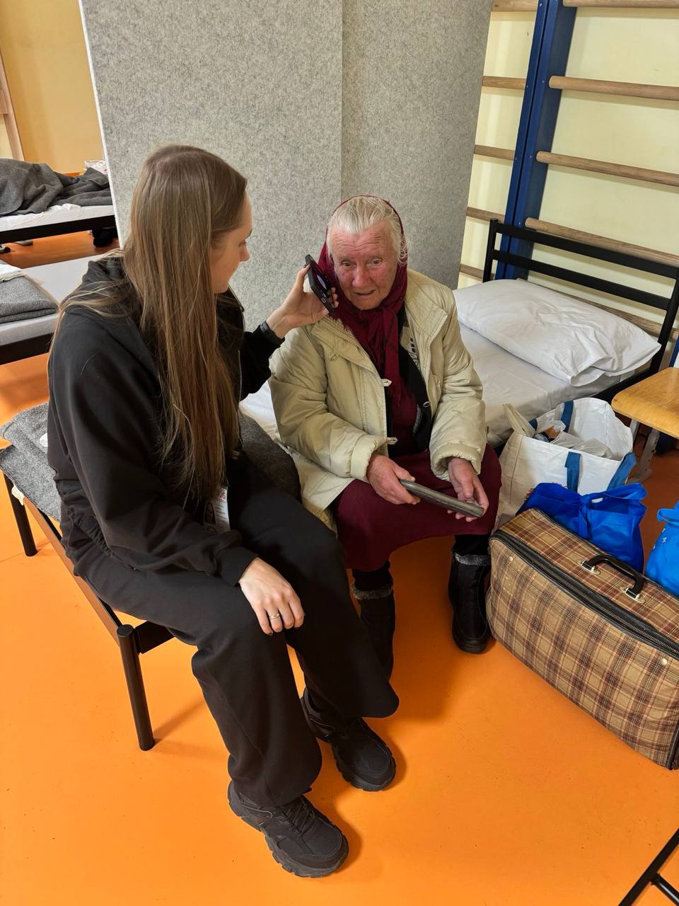 Понад 5 місяців турботи: як команда БФ «Схід SOS» зустрічає евакуйованих у транзитних пунктах  | БФ «Схід SOS», картинка №6