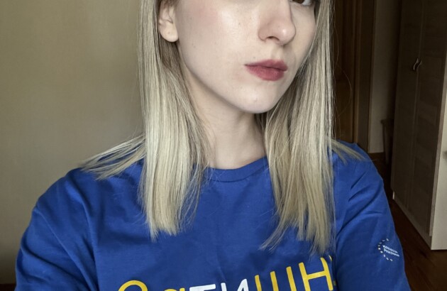 «Для мене особливо важливо бути там, де я  можу допомагати, підтримувати та надихати»: адміністраторка простору «Затишно space» в Миколаєві