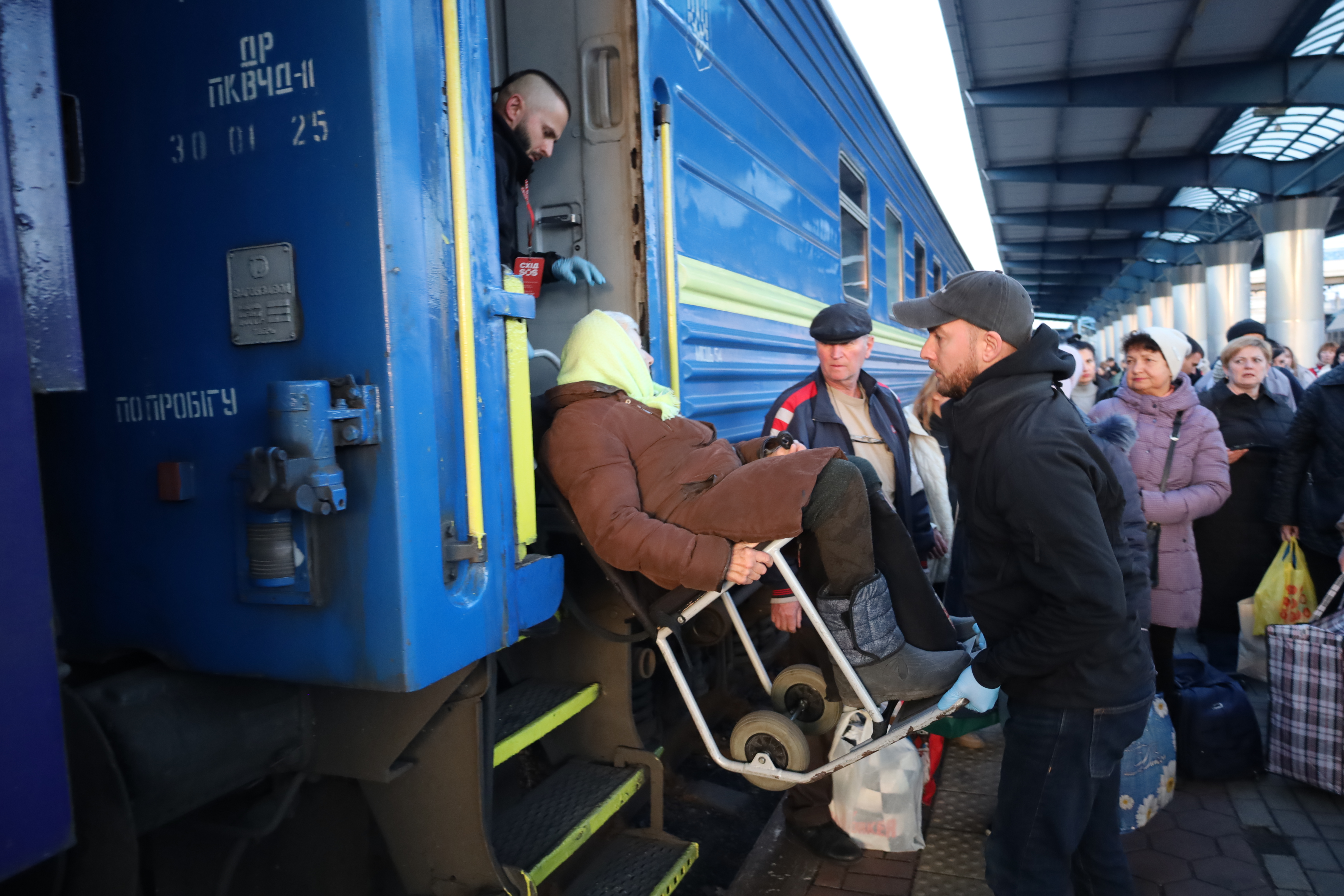 The Ministry of Social Policy, Family and Unity of Ukraine and the East SOS Charitable Foundation are joining efforts to save even more lives | CF «East SOS», картинка №3