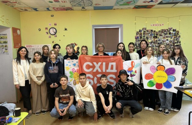 Підтримка поруч: понад 1,5 тис. осіб отримали допомогу від регіональних фахівчинь БФ «Схід SOS» у Вінниці й Черкасах