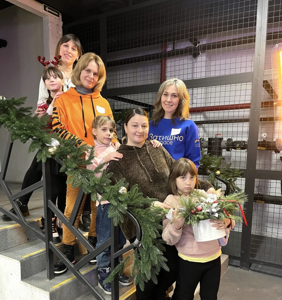 «Діти – це майбутнє України. Коли ми даруємо їм увагу, тепло й шанс розвиватися, ми будуємо сильну країну», – педагогиня простору «Затишно space» у Запоріжжі | БФ «Схід SOS», картинка №7