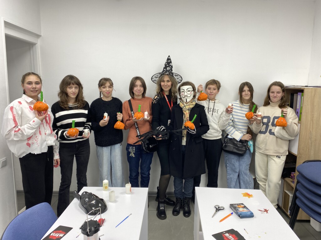 «Діти – це майбутнє України. Коли ми даруємо їм увагу, тепло й шанс розвиватися, ми будуємо сильну країну», – педагогиня простору «Затишно space» у Запоріжжі | БФ «Схід SOS», картинка №5