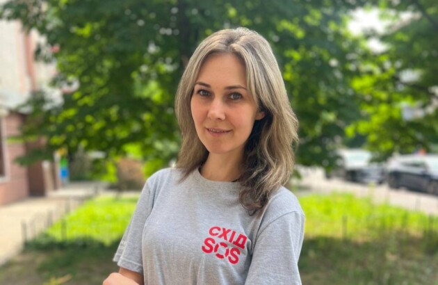 «Діти – це майбутнє України. Коли ми даруємо їм увагу, тепло й шанс розвиватися, ми будуємо сильну країну», – педагогиня простору «Затишно space» у Запоріжжі