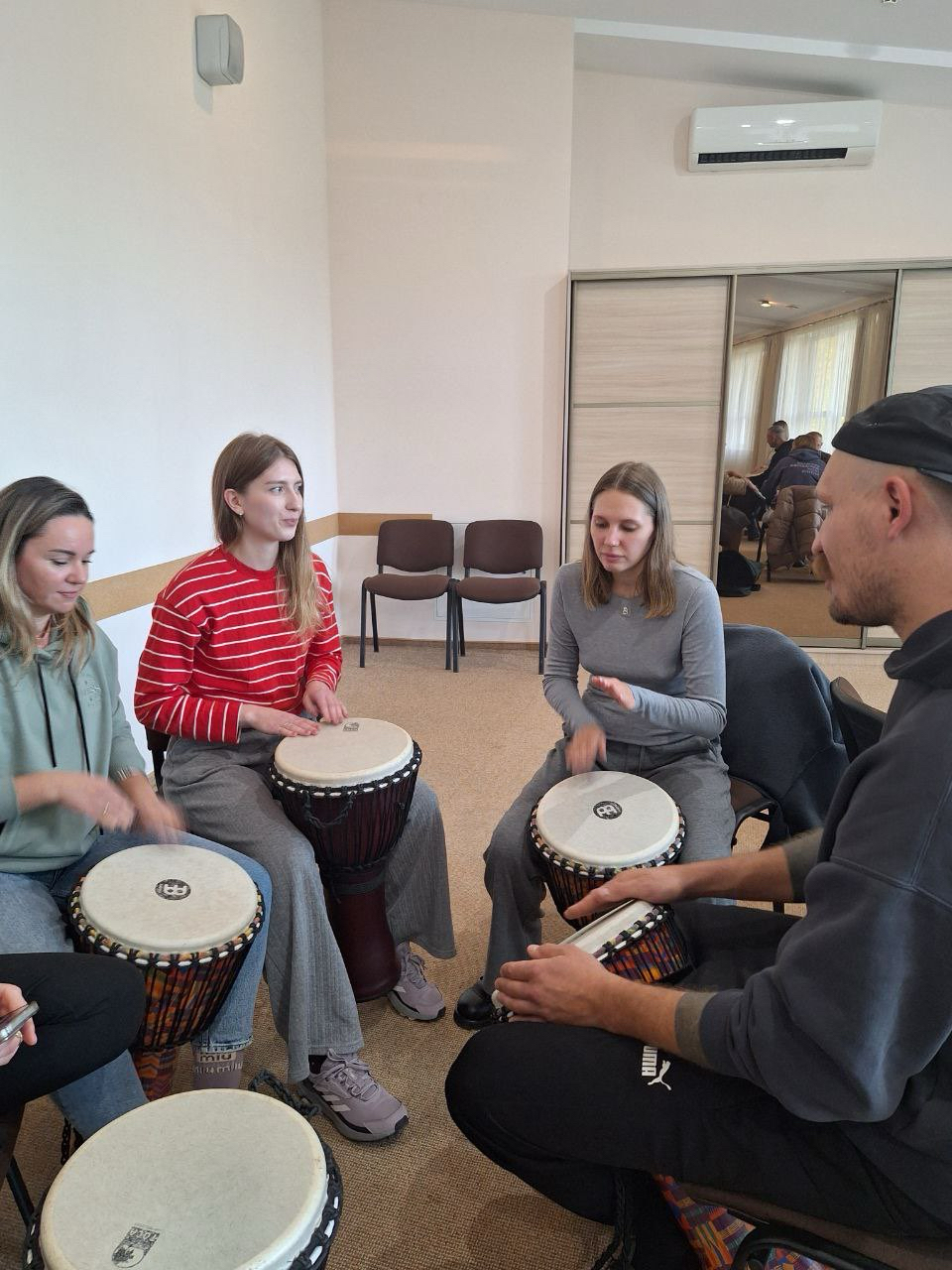 Турбота про тих, хто щодня поруч із постраждалими: БФ «Схід SOS» провів ретрит для відновлення команди | БФ «Схід SOS», картинка №2