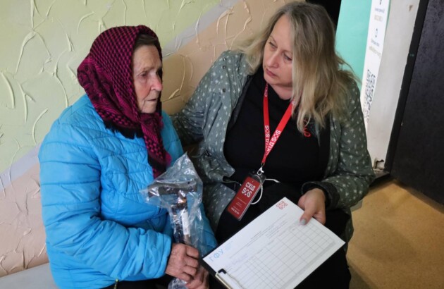 Волонтерський центр «Марлог» передав допоміжні засоби реабілітації для маломобільних осіб, яких евакуює БФ «Схід SOS»