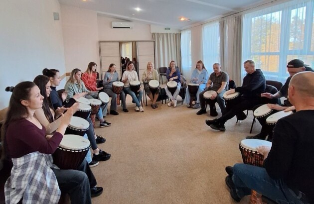 Турбота про тих, хто щодня поруч із постраждалими: БФ «Схід SOS» провів ретрит для відновлення команди