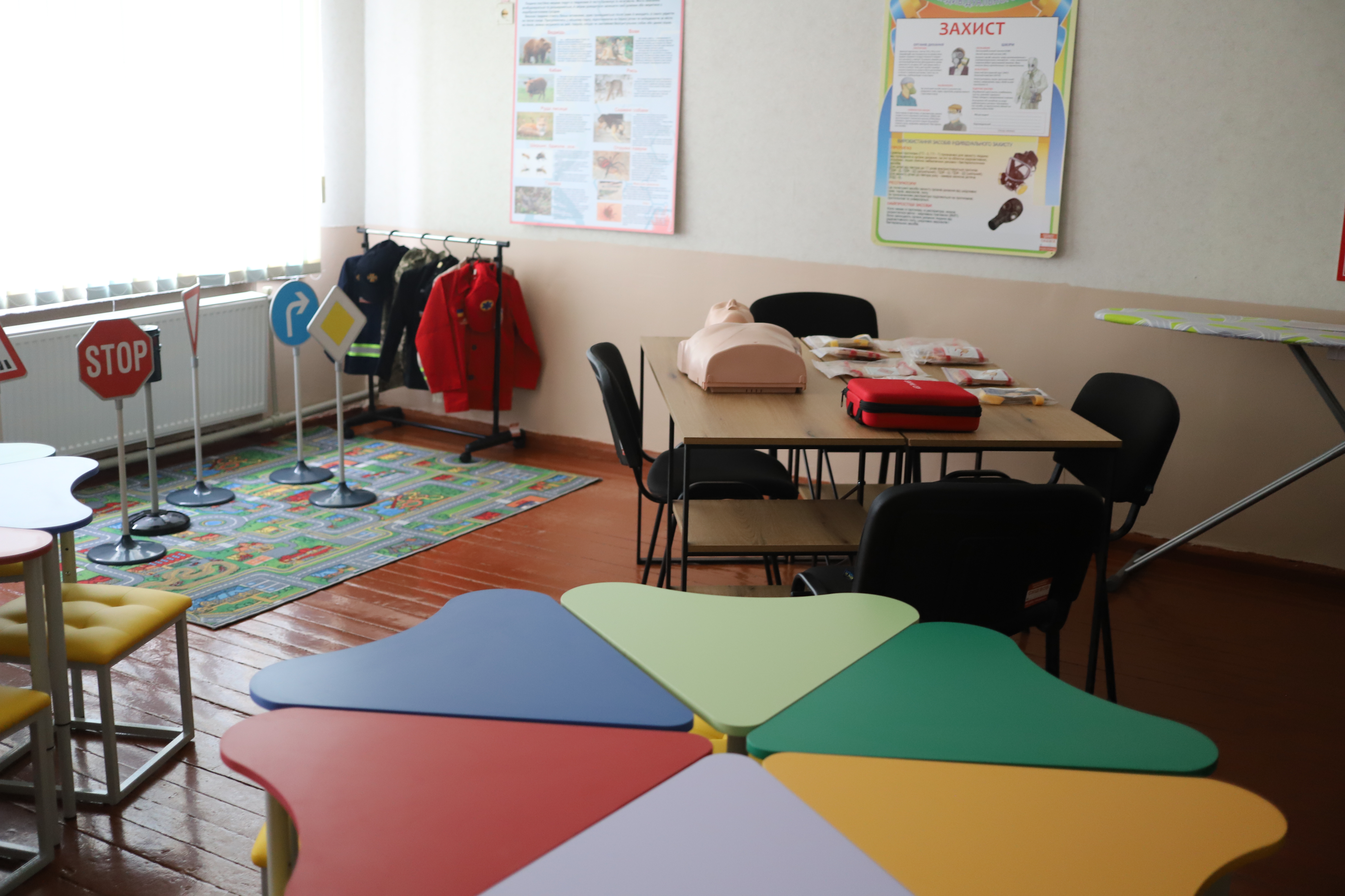 БФ «Схід SOS» допоміг закупити обладнання для створення безпечних умов у школах прифронтових громад Сумщини на суму 5 500 000 грн | БФ «Схід SOS», картинка №11