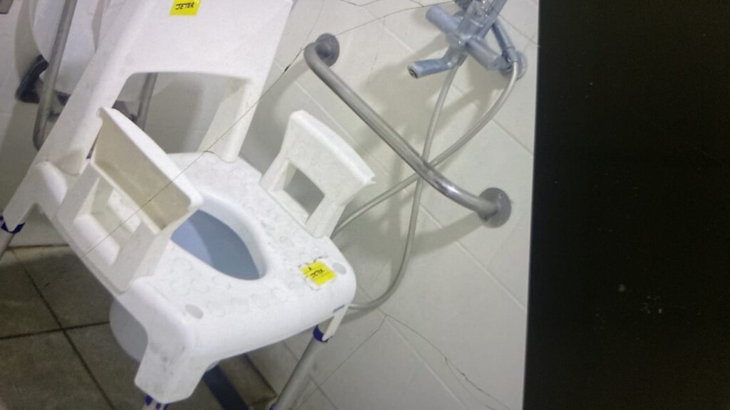 БФ «Схід SOS» передав мешканцям семи закладів стаціонарного догляду допоміжні засоби реабілітації від волонтерського центру «Марлог» | БФ «Схід SOS», картинка №7