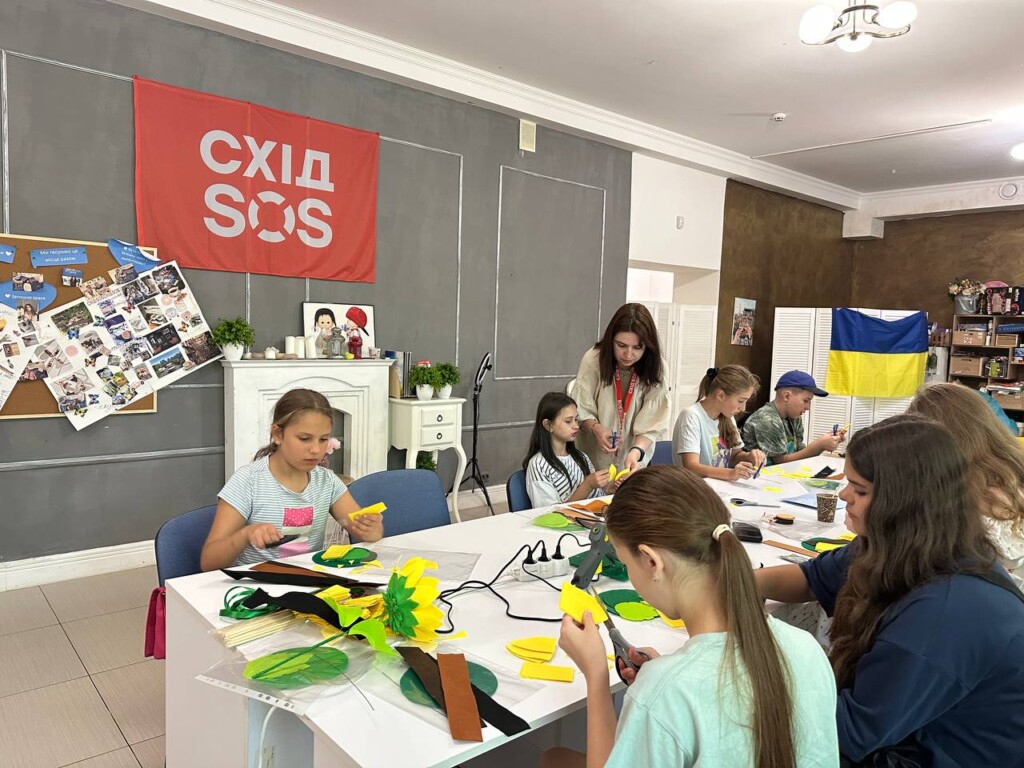 «Мрію про Україну, де дитинство звучить сміхом, а не тривожними сиренами», – педагогиня простору «Затишно space» у Вінниці | БФ «Схід SOS», картинка №3