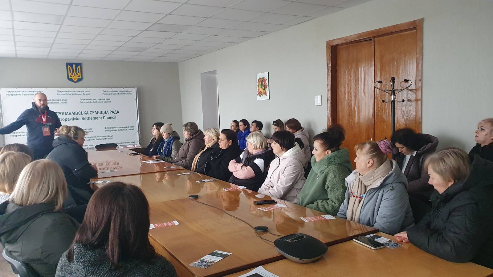 БФ «Схід SOS» виїжджає у прифронтові громади Дніпропетровщини, щоб допомогти людям підготуватися до евакуації | БФ «Схід SOS», картинка №12