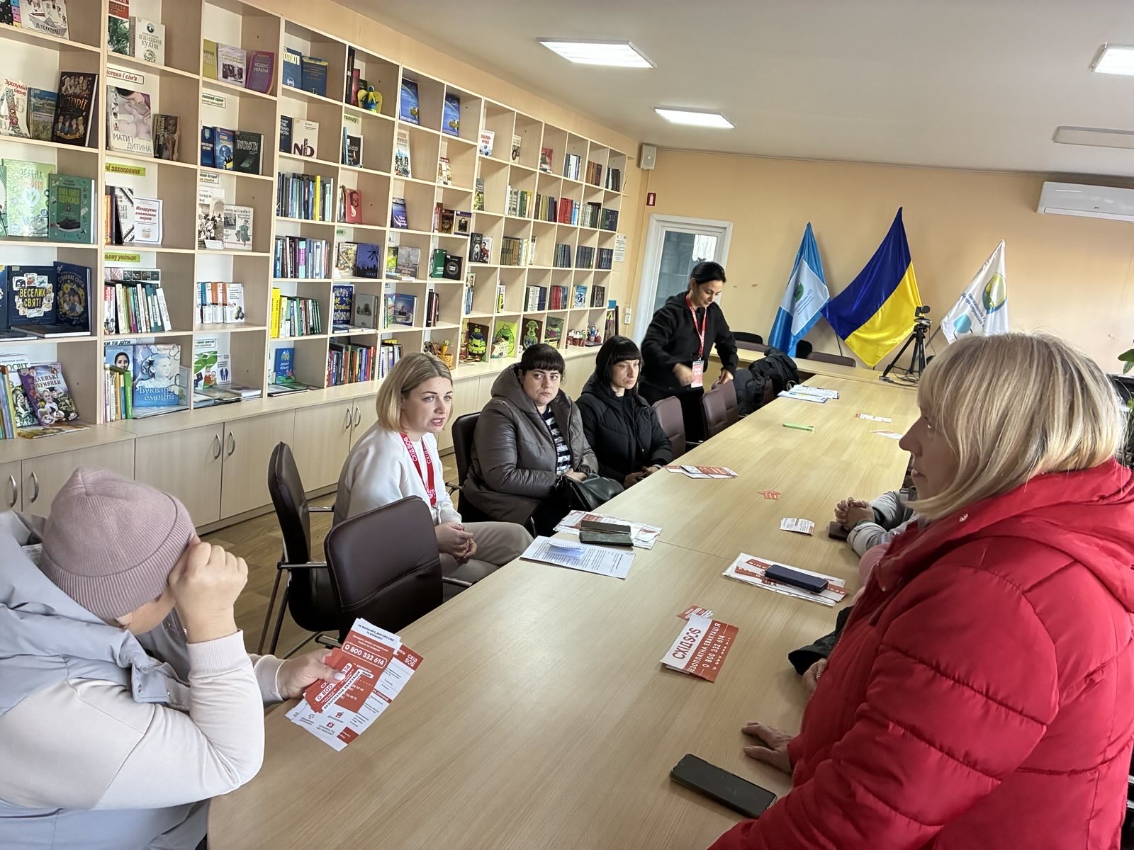 БФ «Схід SOS» виїжджає у прифронтові громади Дніпропетровщини, щоб допомогти людям підготуватися до евакуації | БФ «Схід SOS», картинка №13