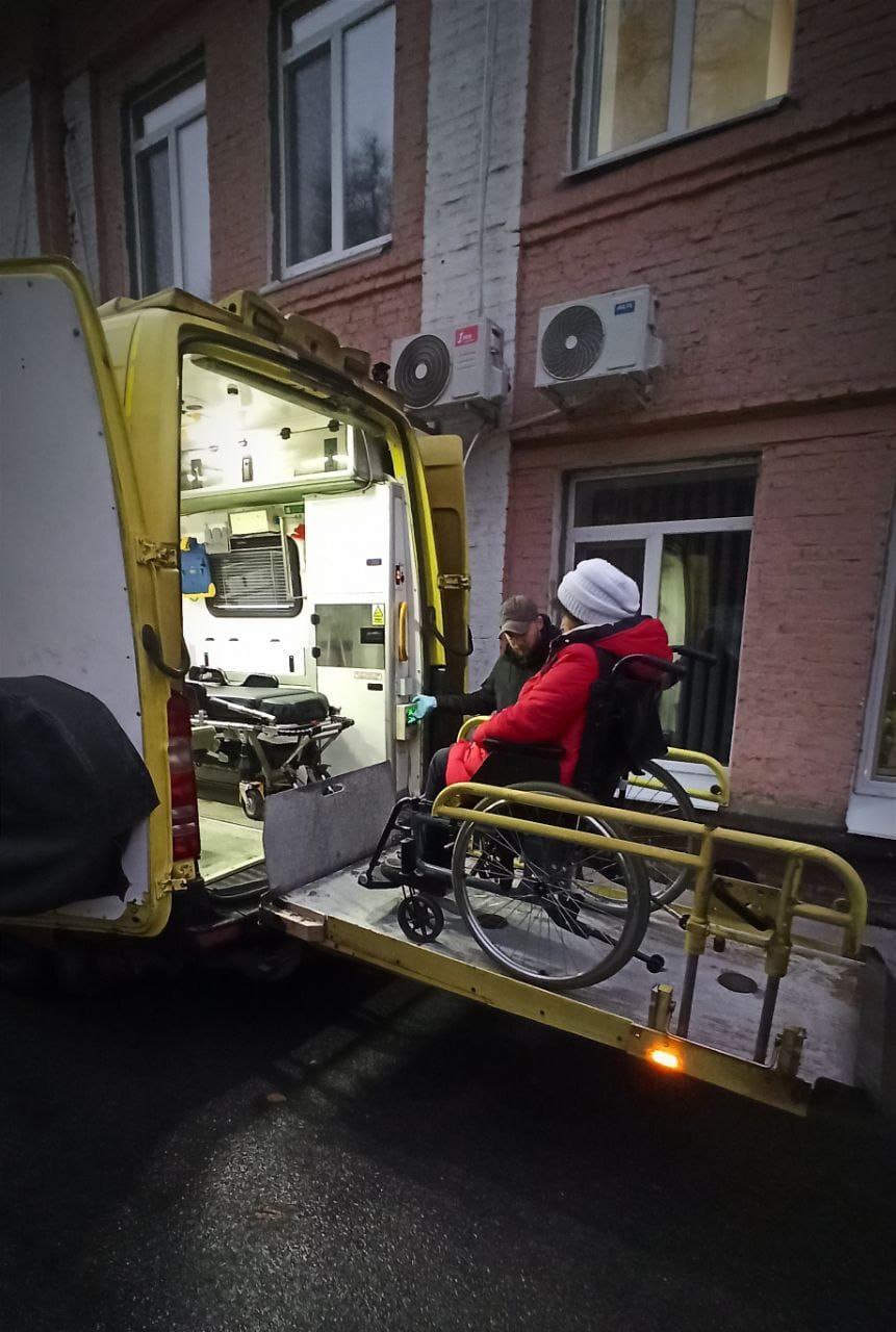 9 врятованих життів: БФ «Схід SOS» допоміг евакуйованим, які тимчасово проживали у Дніпрі, знайти дім на Заході України  | БФ «Схід SOS», картинка №4