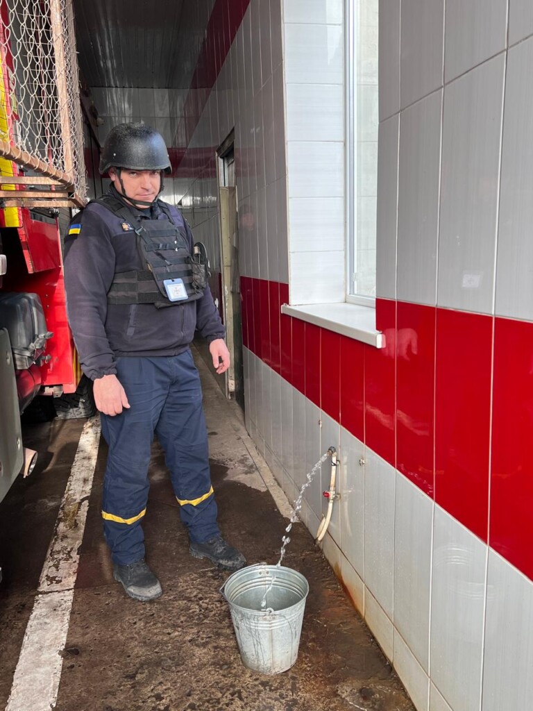 БФ «Схід SOS» облаштував свердловину з технічною водою у селищі Олександрівка на Донеччині | БФ «Схід SOS», картинка №1