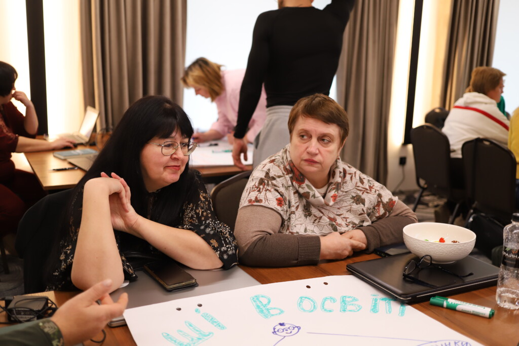 Уроки стійкості від освітянок Запоріжжя та Херсонщини, які відновили професійне життя після окупації | БФ «Схід SOS», картинка №11