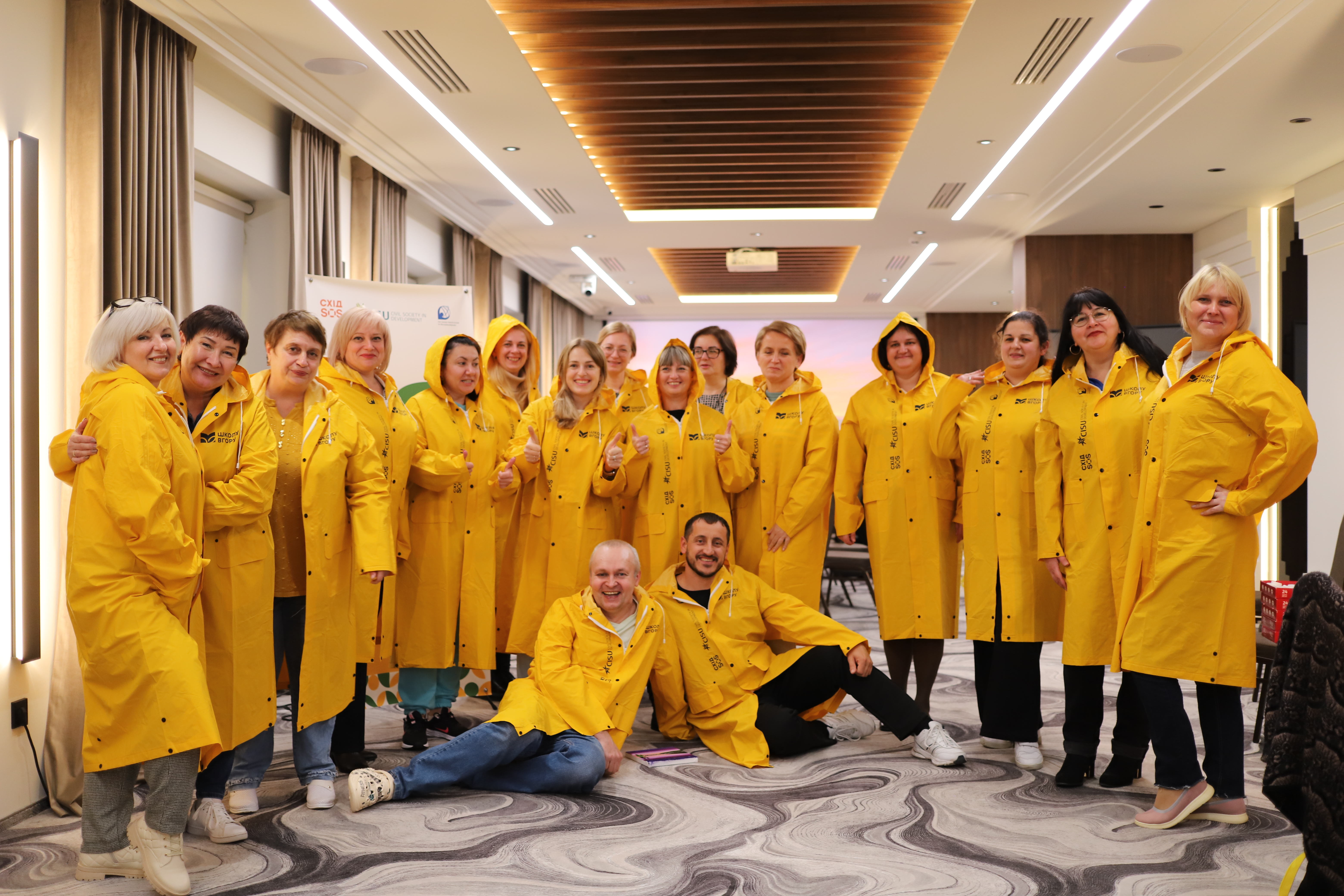 Уроки стійкості від освітянок Запоріжжя та Херсонщини, які відновили професійне життя після окупації | БФ «Схід SOS», картинка №1