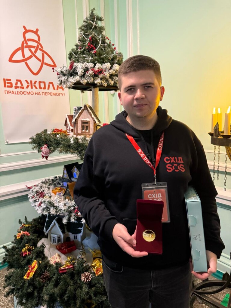 «Я люблю консультувати «у полях» – бути поруч з людьми в громадах, чути їхні історії й допомагати вирішувати правові питання», – юрист БФ «Схід SOS» | БФ «Схід SOS», картинка №3