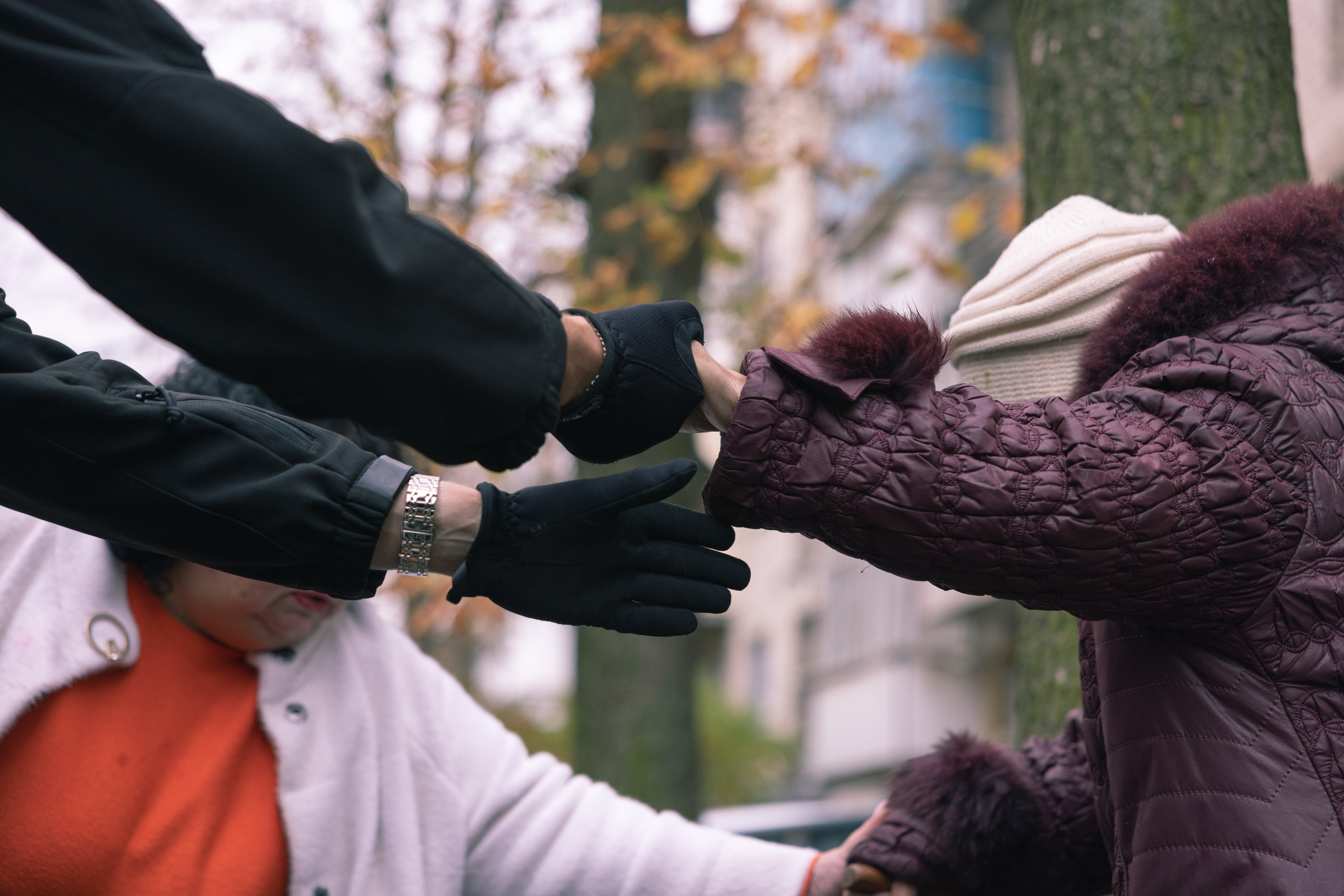 14 грудня в Україні відзначають День благодійництва | БФ «Схід SOS», картинка №3