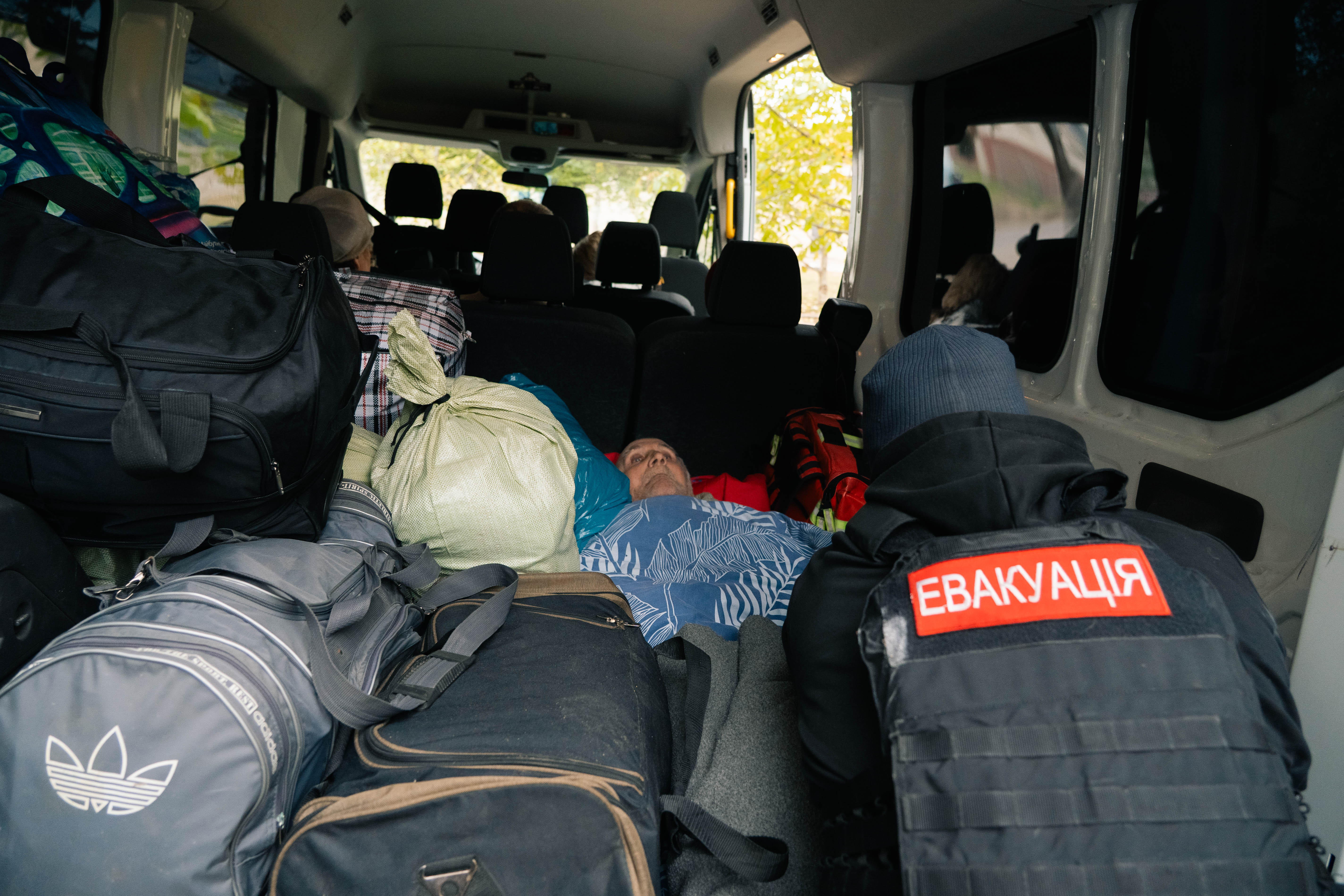 Очима репортерів «Frontliner»: як евакуаційні команди БФ «Схід SOS» рятують життя на Донеччині | БФ «Схід SOS», картинка №3