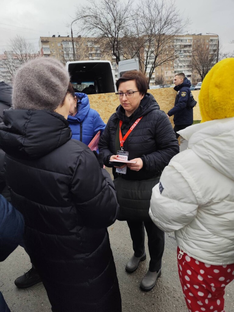 Команда БФ «Схід SOS» вже вдруге за тиждень поруч із запоріжцями після ворожих обстрілів | БФ «Схід SOS», картинка №2