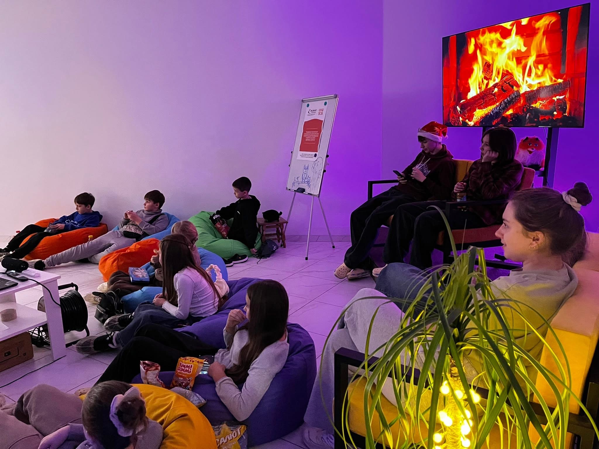 Навчитися слухати й домовлятися: як минули групові практики для молоді від БФ «Схід SOS» у грудні | БФ «Схід SOS», картинка №8