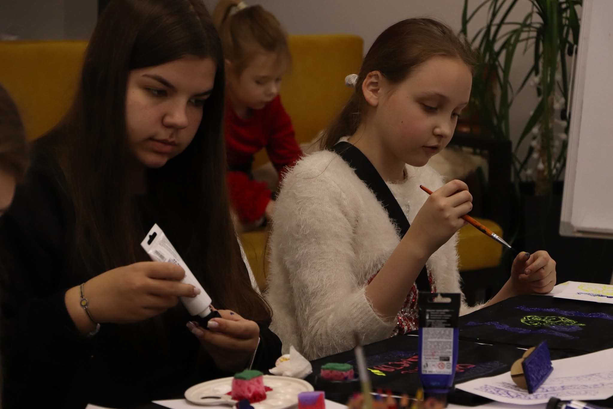 Навчитися слухати й домовлятися: як минули групові практики для молоді від БФ «Схід SOS» у грудні | БФ «Схід SOS», картинка №10