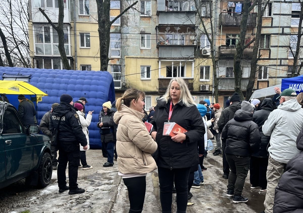 EAST SOS Supports Residents of Dnipro After Russian Drone Attacks | CF «East SOS», картинка №1
