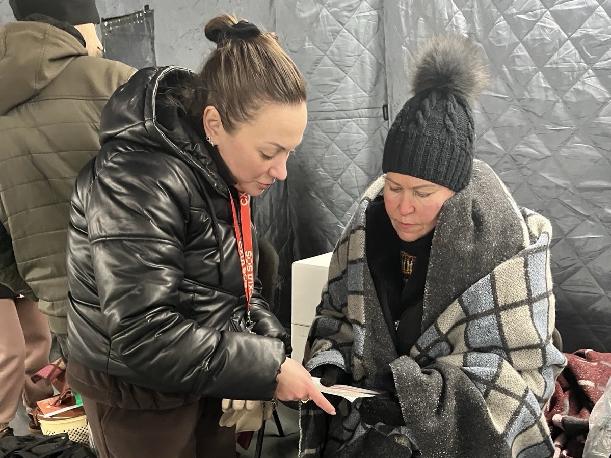 Команда БФ «Схід SOS» підтримала постраждалих від ворожих обстрілів у Запоріжжі та Дніпрі | БФ «Схід SOS», картинка №8